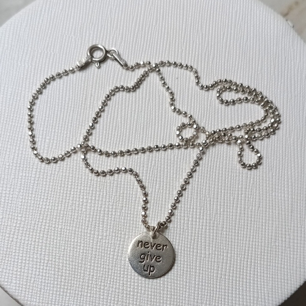"Never Give Up" Italian Silver Necklace